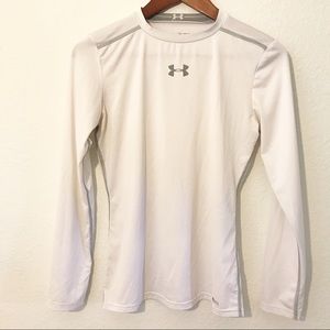3/$10 Under Armour Fitted Heat Gear White L/S Yth
